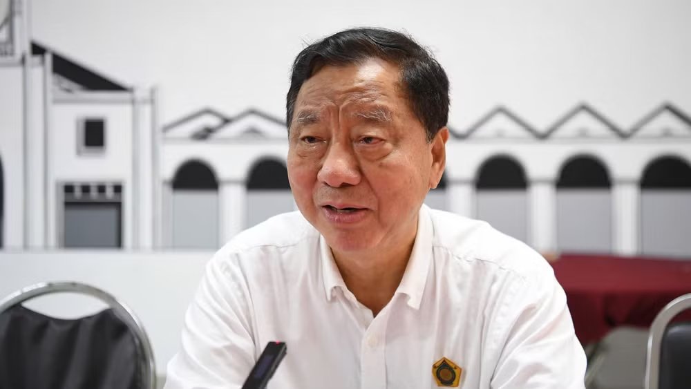 Ông Lương Xuân Hòa xúc động kể những câu chuyện về Bác Hồ. (Ảnh: MINH THẮNG) z7867689504575-674ab7e090d0525091af46a827ed5ec7.jpg