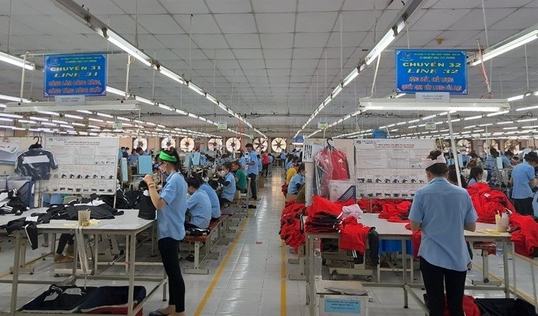 Bình Thuận: Công nhân lao động thi đua học và làm theo Bác